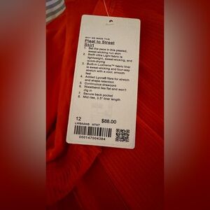 NWT Lululemon skirt